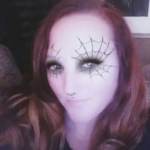 Meet your Posher, Mandy